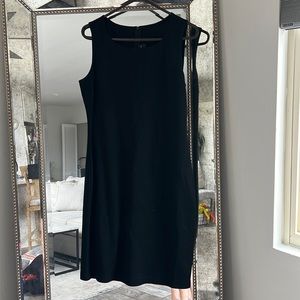 Saint John caviar black dress like new!